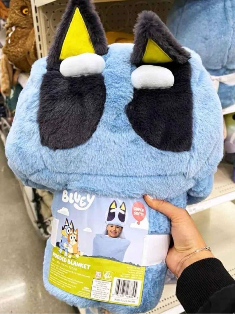 Bluey Hooded Plush Blanket with Character Ears